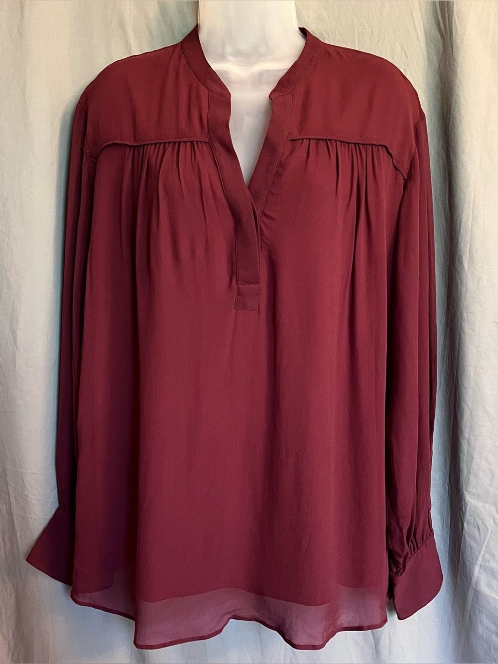 NWT Iris & Ink Burgundy Silk-Feel Georgette Layered Poet Blouse Size 16